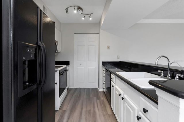 2400 FEATHER SOUND DRIVE 1328, Clearwater, FL 33762