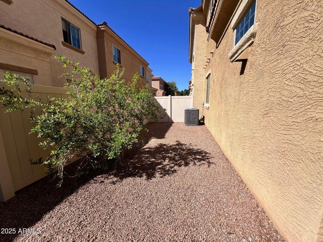 1367 S Country Club Drive Unit 1093, Mesa, AZ 85210