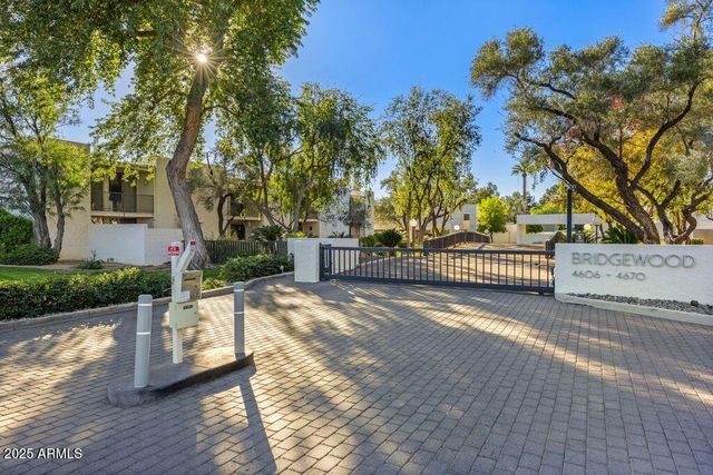 4610 N 40TH Street, Phoenix, AZ 85018