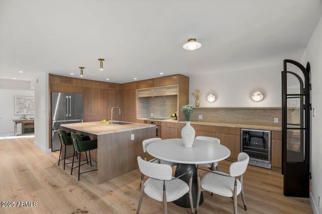 4610 N 40TH Street, Phoenix, AZ 85018