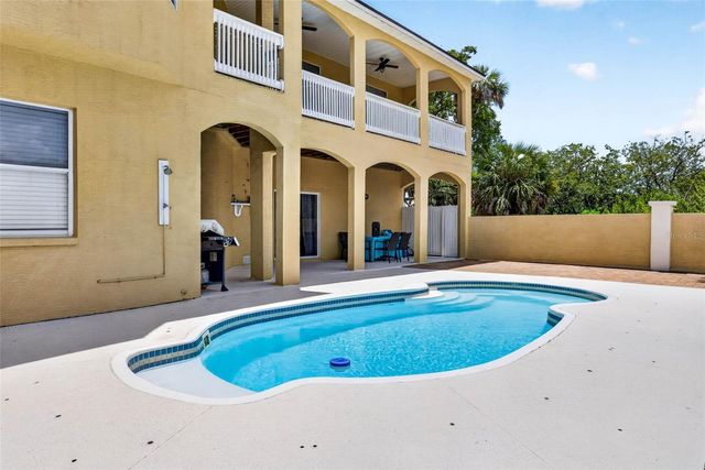 7445 GULF WAY, Hudson, FL 34667