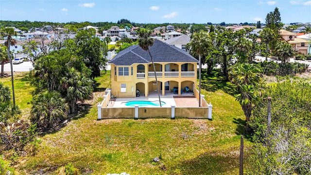 7445 GULF WAY, Hudson, FL 34667