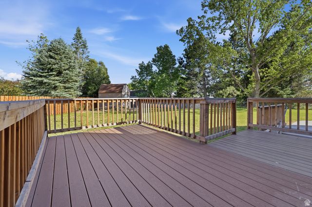 9892 N HIDDEN DR, Highland, UT 84003