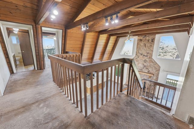 9892 N HIDDEN DR, Highland, UT 84003