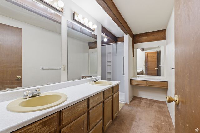 9892 N HIDDEN DR, Highland, UT 84003