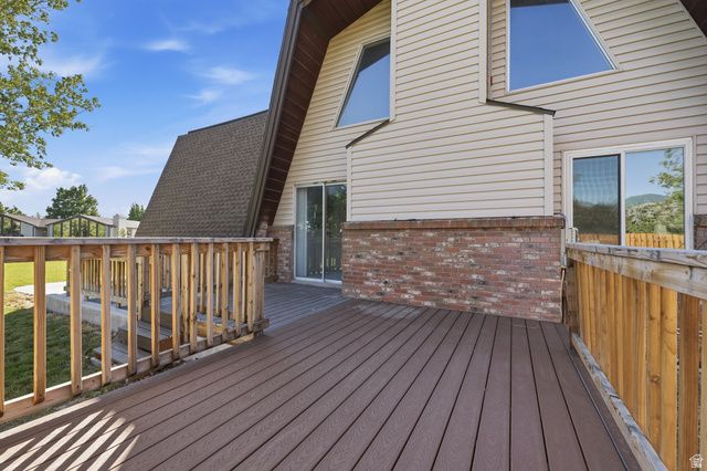 9892 N HIDDEN DR, Highland, UT 84003