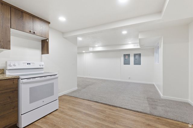 9892 N HIDDEN DR, Highland, UT 84003
