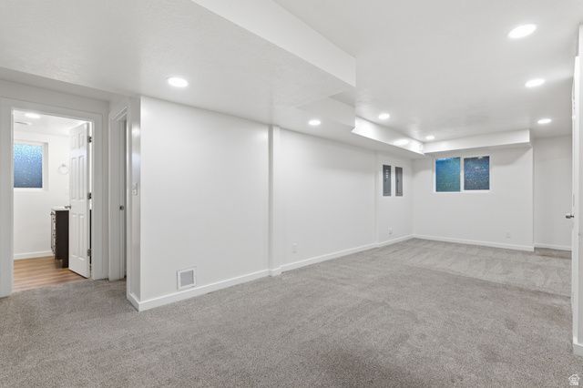 9892 N HIDDEN DR, Highland, UT 84003