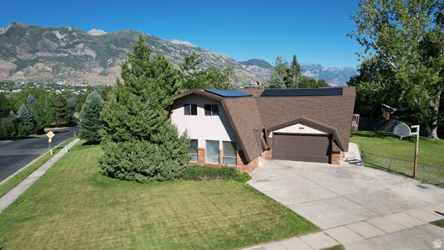 9892 N HIDDEN DR, Highland, UT 84003