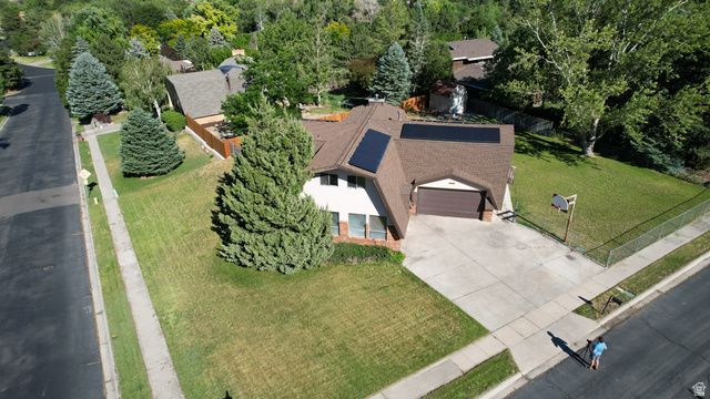 9892 N HIDDEN DR, Highland, UT 84003