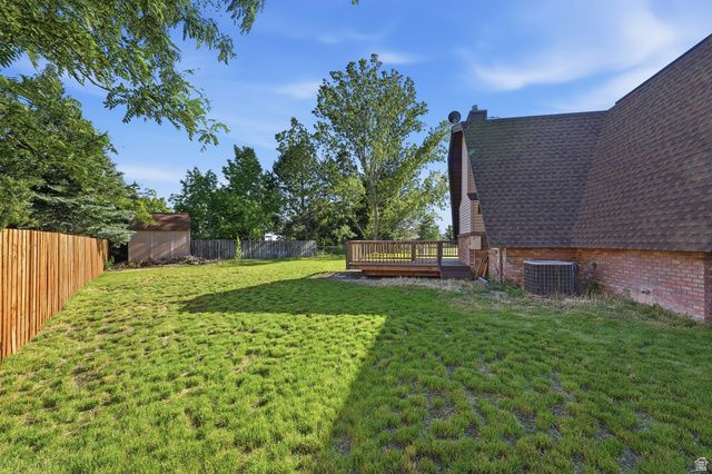 9892 N HIDDEN DR, Highland, UT 84003