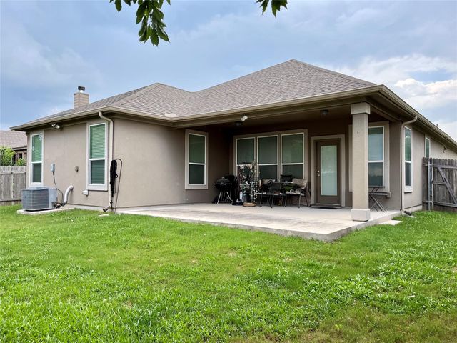 503 Yosemite TRL, Taylor, TX 76574