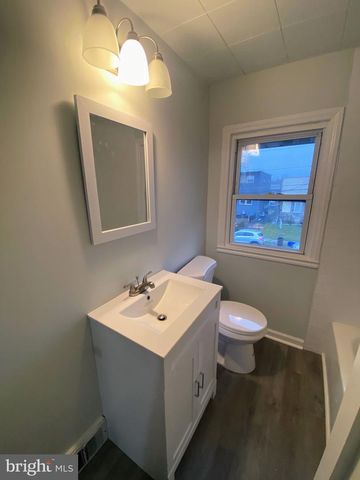 934 ALCYON DR, Bellmawr, NJ 08031