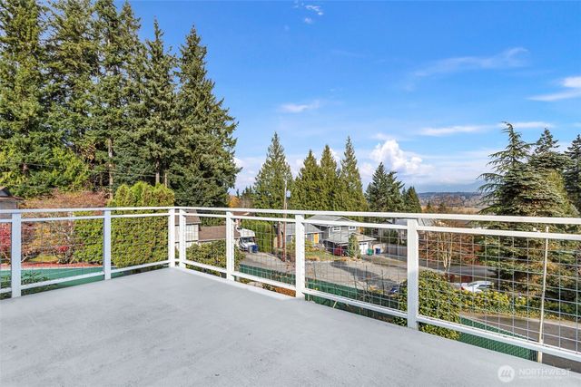 8421 Cascadia Avenue, Everett, WA 98208