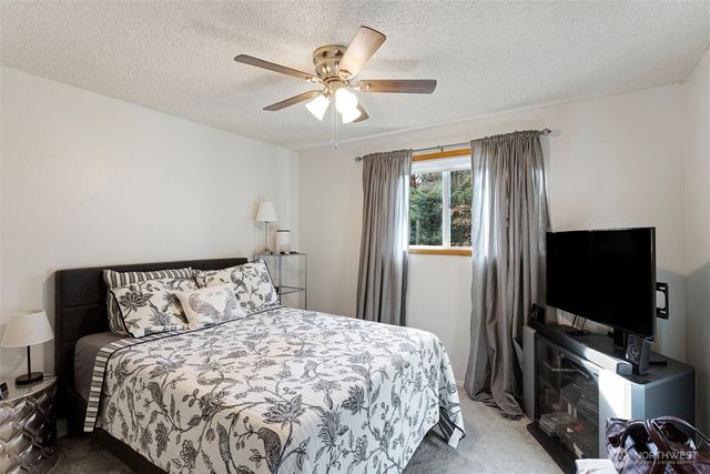 8421 Cascadia Avenue, Everett, WA 98208