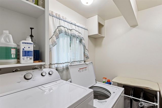 8421 Cascadia Avenue, Everett, WA 98208