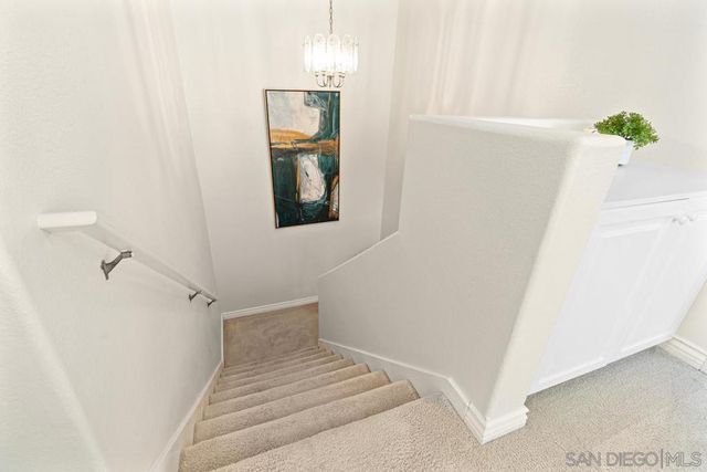 8619 Via Mallorca C, La Jolla, CA 92037