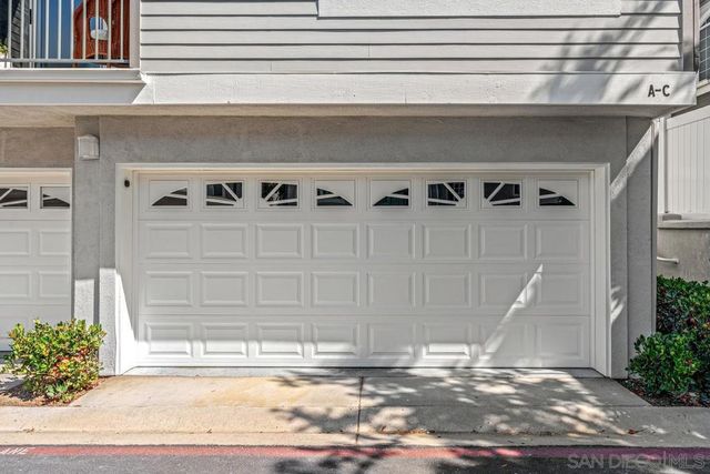 8619 Via Mallorca C, La Jolla, CA 92037