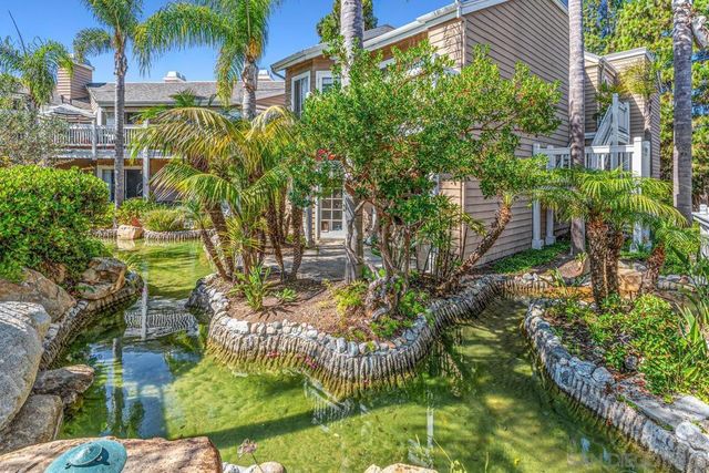 8619 Via Mallorca C, La Jolla, CA 92037