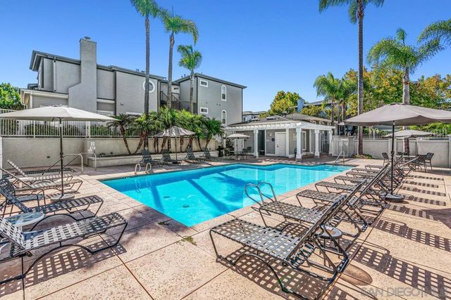 8619 Via Mallorca C, La Jolla, CA 92037