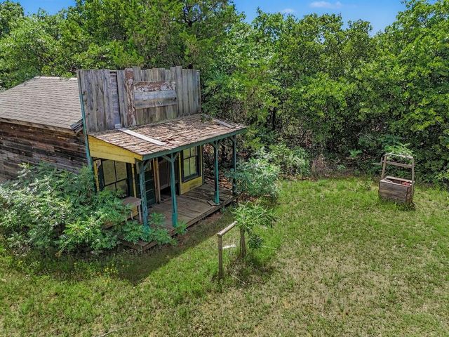 9925 S Anderson Road, Guthrie, OK 73044