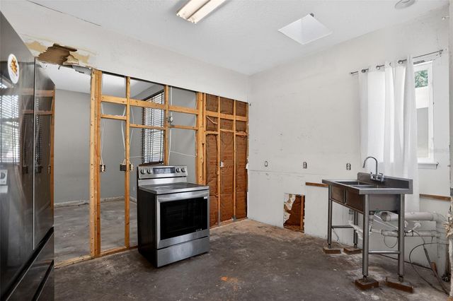 902 LINGO COURT, Oviedo, FL 32765