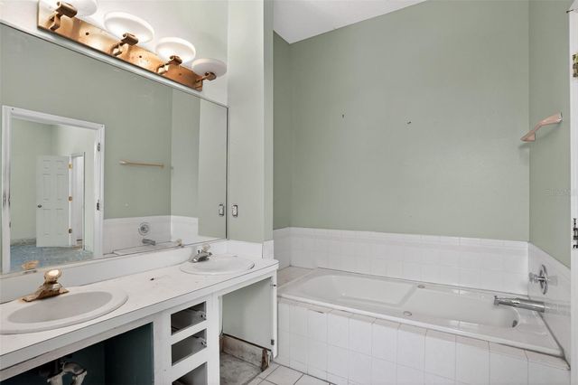 902 LINGO COURT, Oviedo, FL 32765