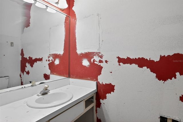 902 LINGO COURT, Oviedo, FL 32765