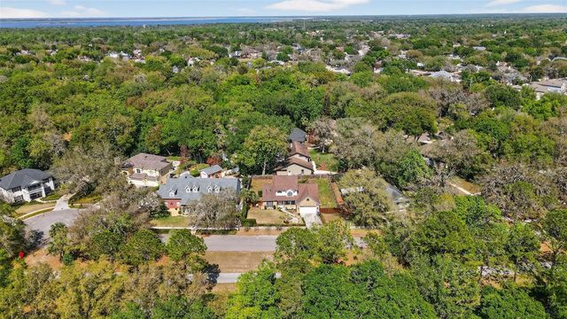 902 LINGO COURT, Oviedo, FL 32765