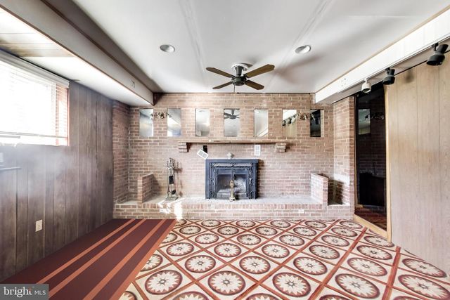 4414 BANKS PL NE, Washington, DC 20019