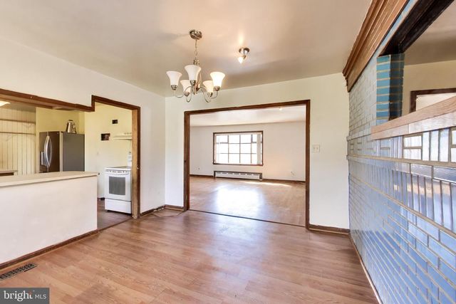 4414 BANKS PL NE, Washington, DC 20019