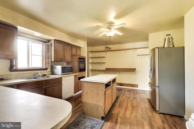 4414 BANKS PL NE, Washington, DC 20019