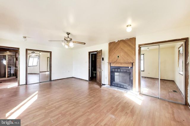 4414 BANKS PL NE, Washington, DC 20019