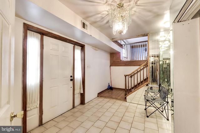4414 BANKS PL NE, Washington, DC 20019