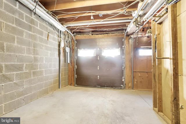 4414 BANKS PL NE, Washington, DC 20019