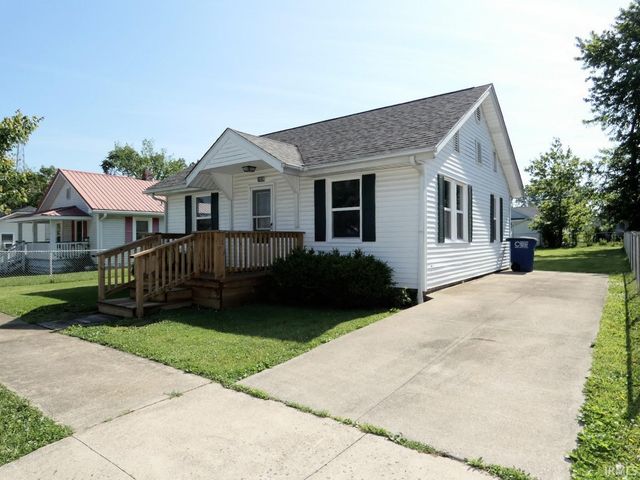 1028 Q Street, Bedford, IN 47421