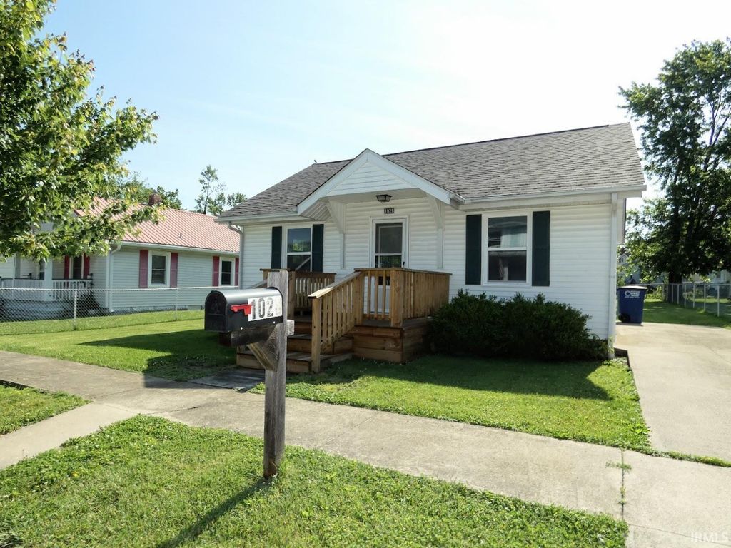 1028 Q Street, Bedford, IN 47421