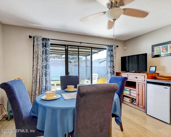 10655 LA MANCHA Avenue, Jacksonville, FL 32257