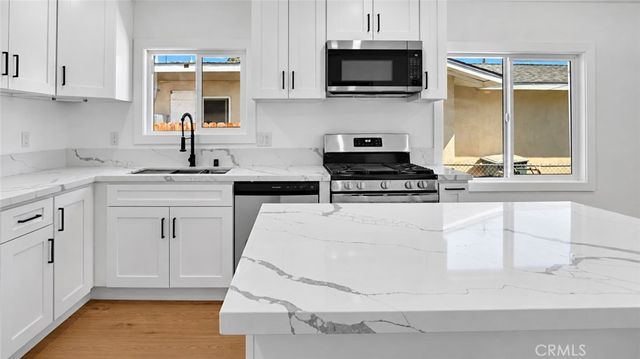 354 W 13th, San Bernardino, CA 92405