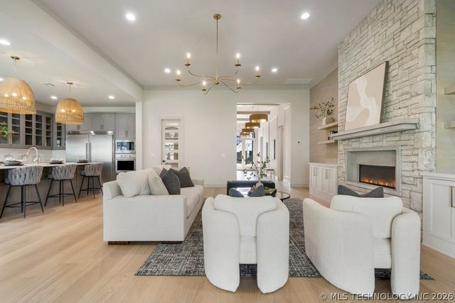 12030 S Vandalia Avenue, Tulsa, OK 74137