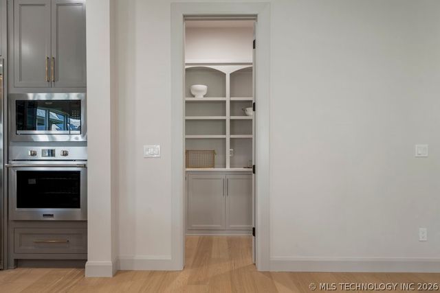 12030 S Vandalia Avenue, Tulsa, OK 74137