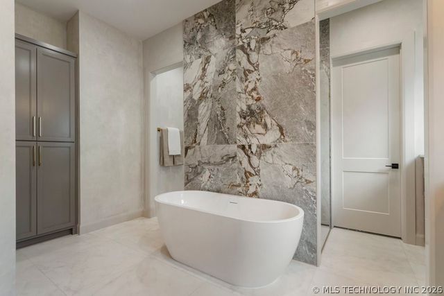 12030 S Vandalia Avenue, Tulsa, OK 74137