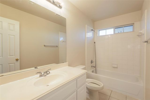 1215 Nocona Drive, Irving, TX 75063