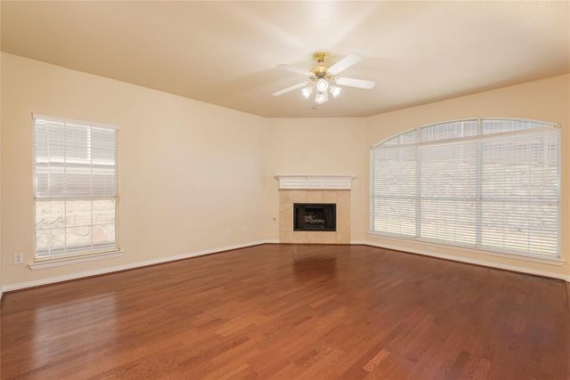 1215 Nocona Drive, Irving, TX 75063