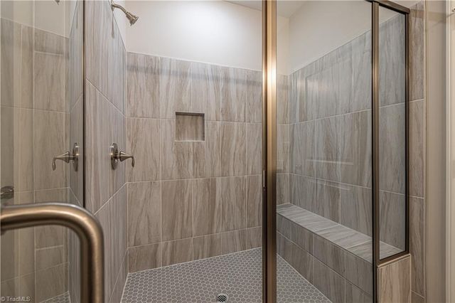 203 Creekside Terrace, Clemmons, NC 27012