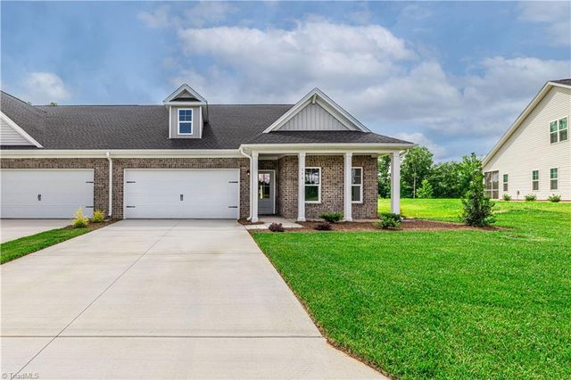 203 Creekside Terrace, Clemmons, NC 27012