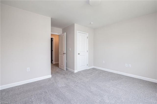 203 Creekside Terrace, Clemmons, NC 27012