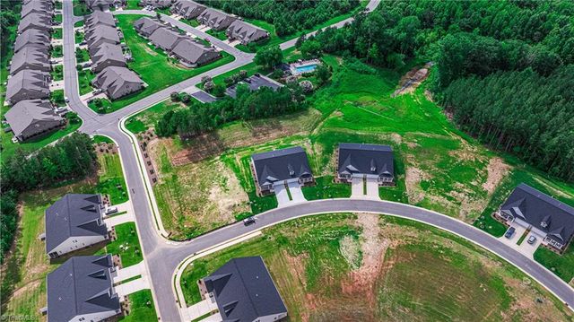 203 Creekside Terrace, Clemmons, NC 27012