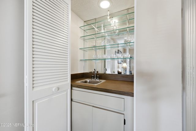 2405 BRITTANY Court, Ponte Vedra Beach, FL 32082