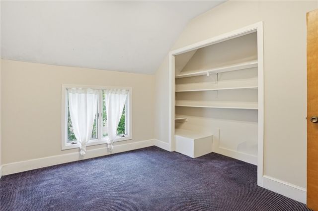 407 Smithfield Avenue, Pawtucket, RI 02860